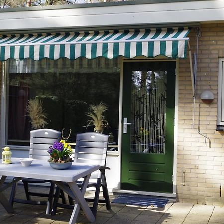 Geschakelde Bungalow Op De Veluwe "De Eekhoorn" Otterlo Εξωτερικό φωτογραφία