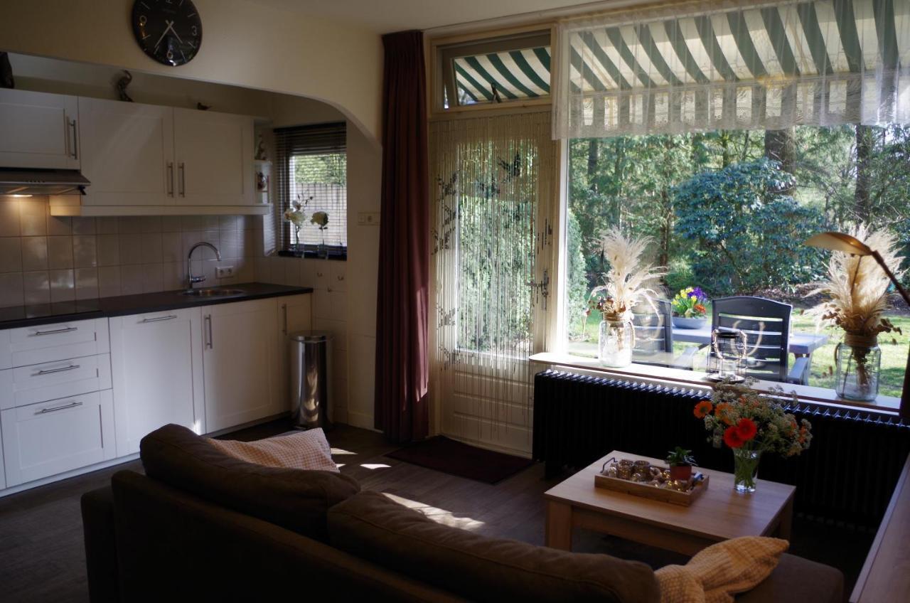 Geschakelde Bungalow Op De Veluwe "De Eekhoorn" Otterlo Εξωτερικό φωτογραφία