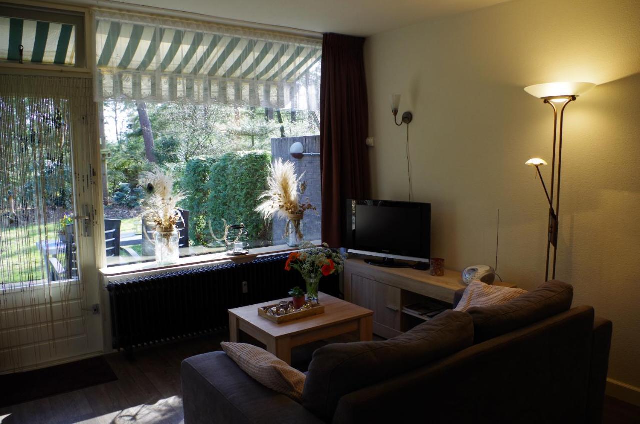 Geschakelde Bungalow Op De Veluwe "De Eekhoorn" Otterlo Εξωτερικό φωτογραφία